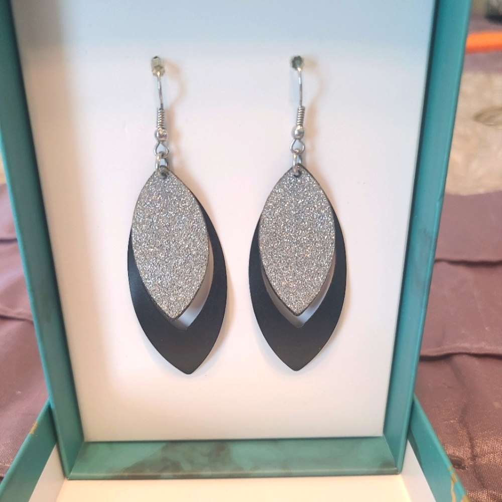 💥Teardrop Earrings